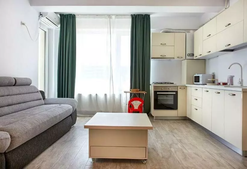 Miruna Luxury Astoria