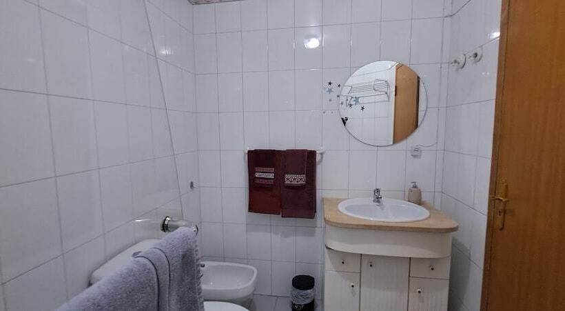 Remarkable 1 Bedroom Apartment Costa Da Caparica
