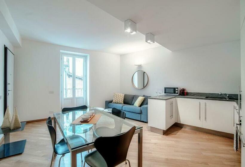 Vicolo Dei Pescatori   By Myhomeincomo