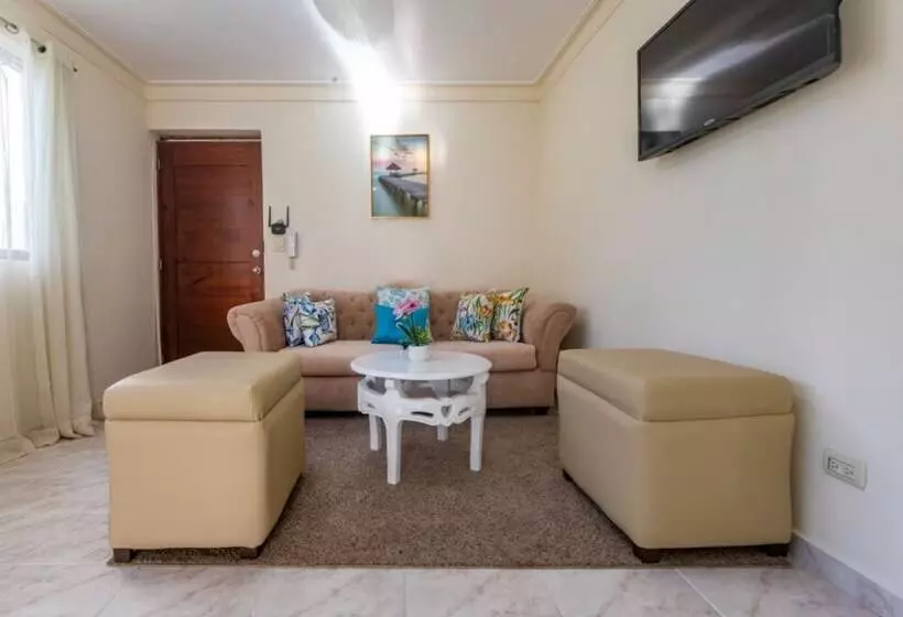 Fully Equipped 2br Aptdt5mins To The Beach