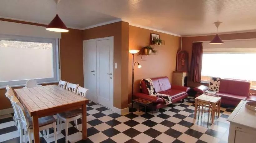 Kind  & Diervriendelijk Huisje