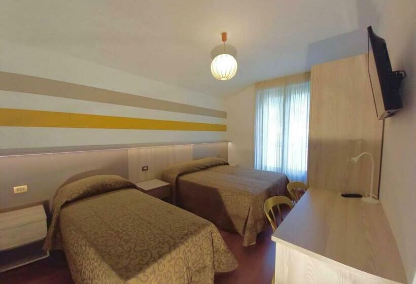 Mortirolo  Imperial Rooms