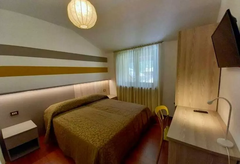 Mortirolo  Imperial Rooms