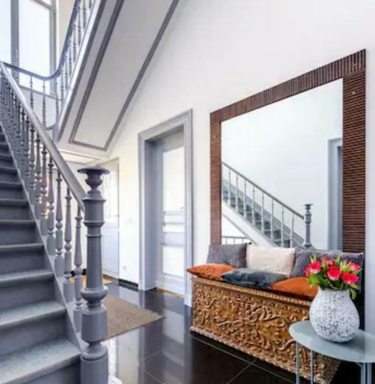 Manoir Bel Horizon Avec Grand Jardin Et Parking Privé