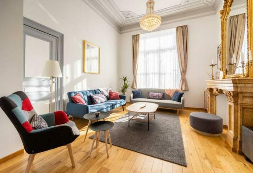 Manoir Bel Horizon Avec Grand Jardin Et Parking Privé