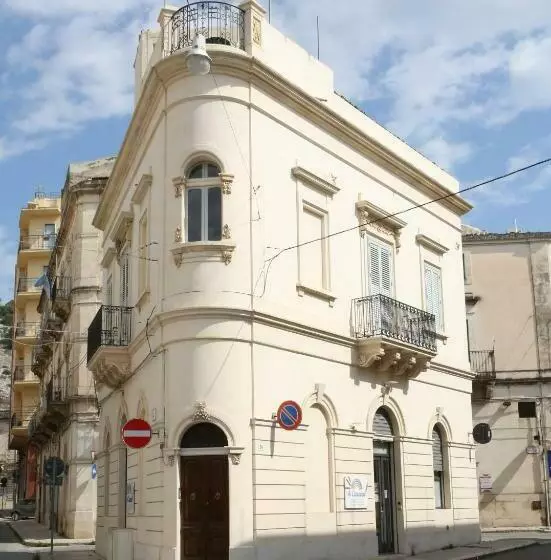 Palazzo Leonardo