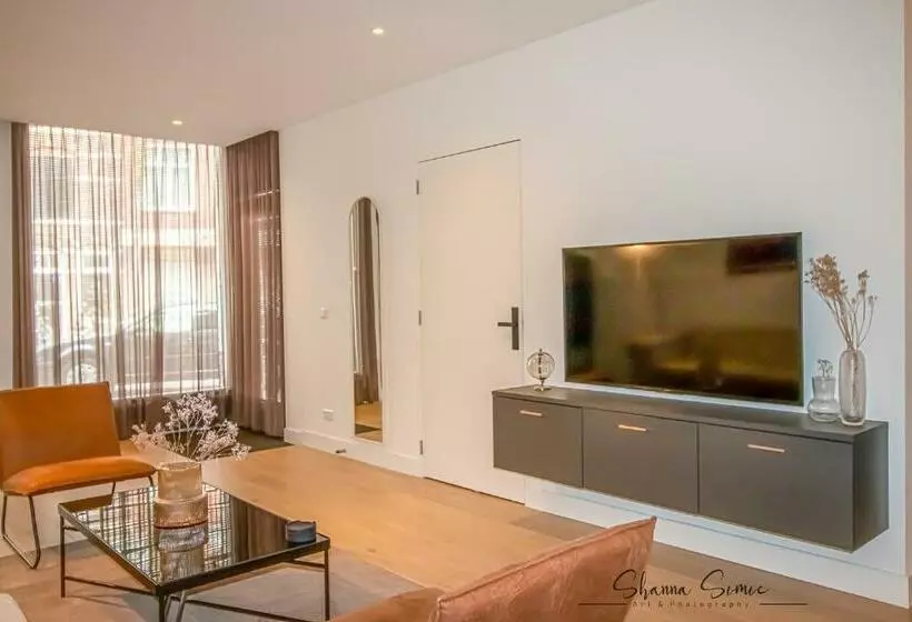 Aparthotel Boutique By Urban Home Stay