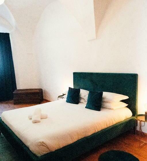 Franz Haus Apartments