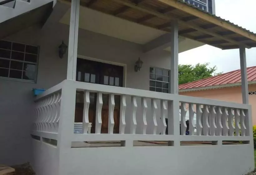 5minutes2 Rodney Bay By Car