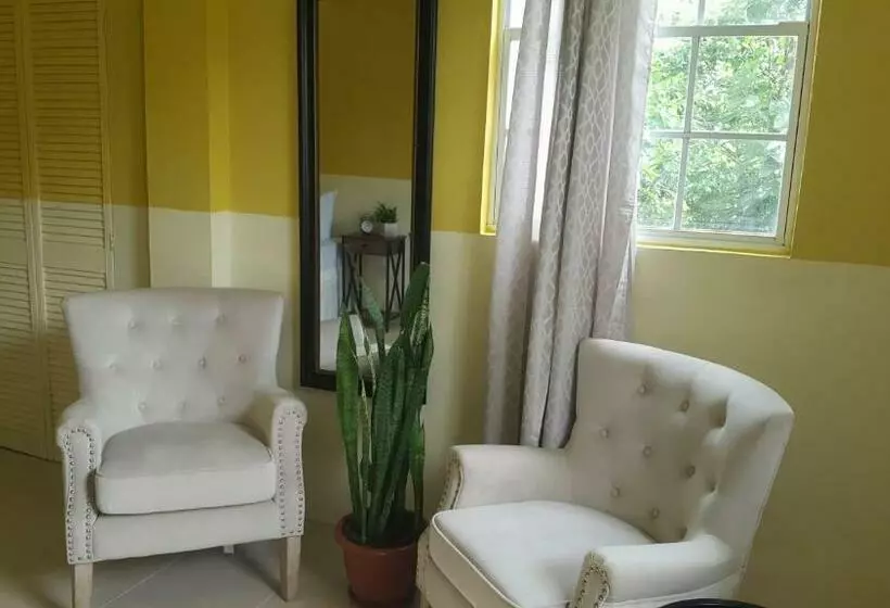 5minutes2 Rodney Bay By Car