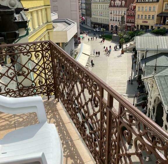 Three Rings Apartments