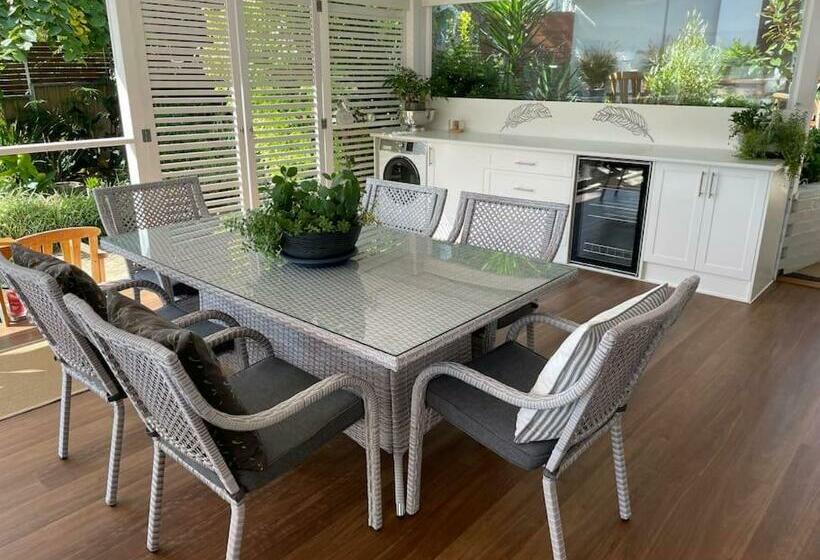 270 On Church   Spacious Alfresco Area