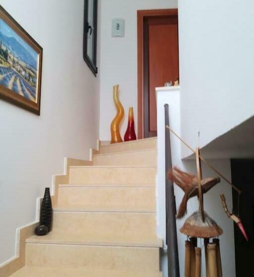 Alloggio Affascinante Con Piscina Vista Mare