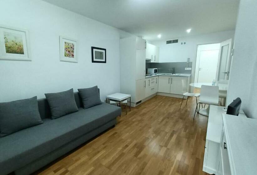 Apartamento. Parque Del Vino Fino. El Puerto De Santa María