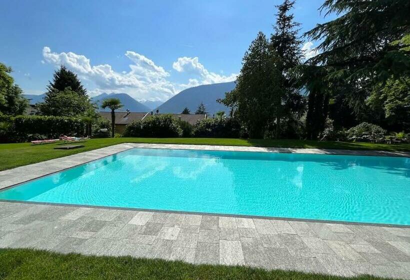 Garden Pool Apartment