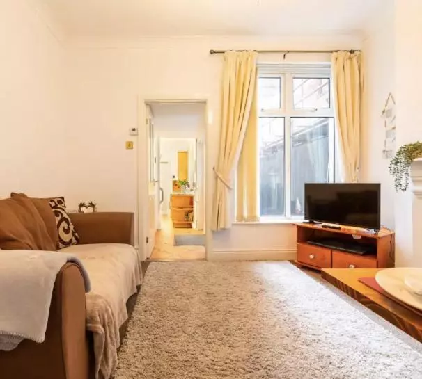 Shelley’s Seaside Stay