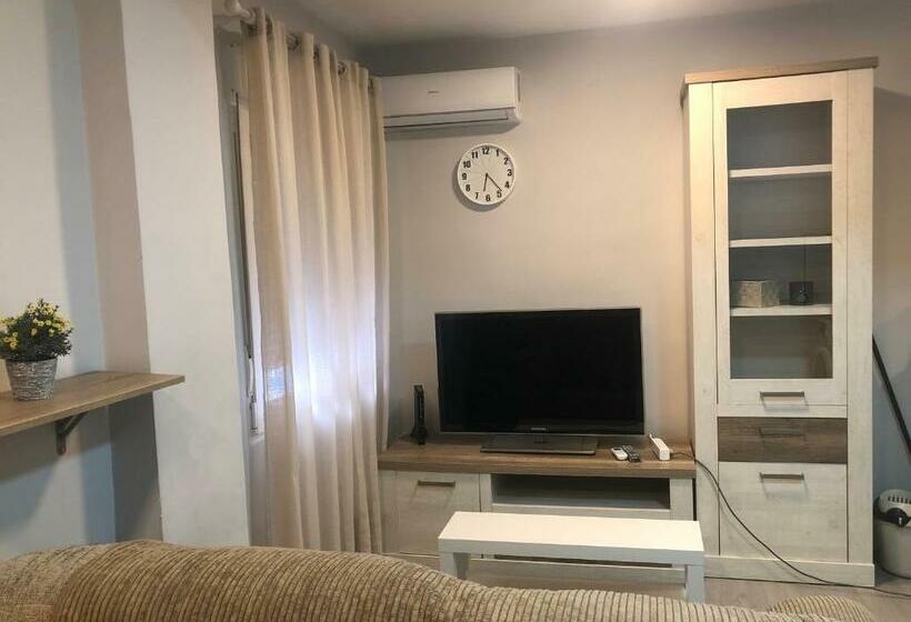 Urban   Apartamento Céntrico En Alcalá De Henares