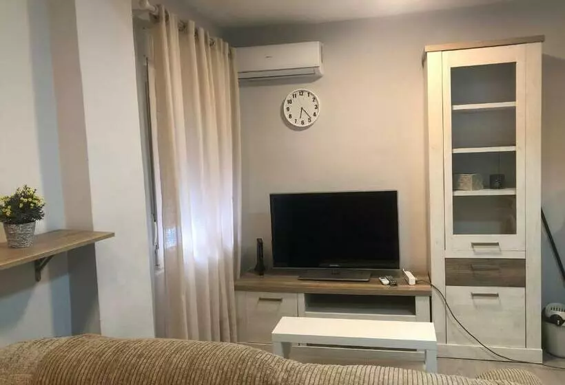 Urban   Apartamento Céntrico En Alcalá De Henares