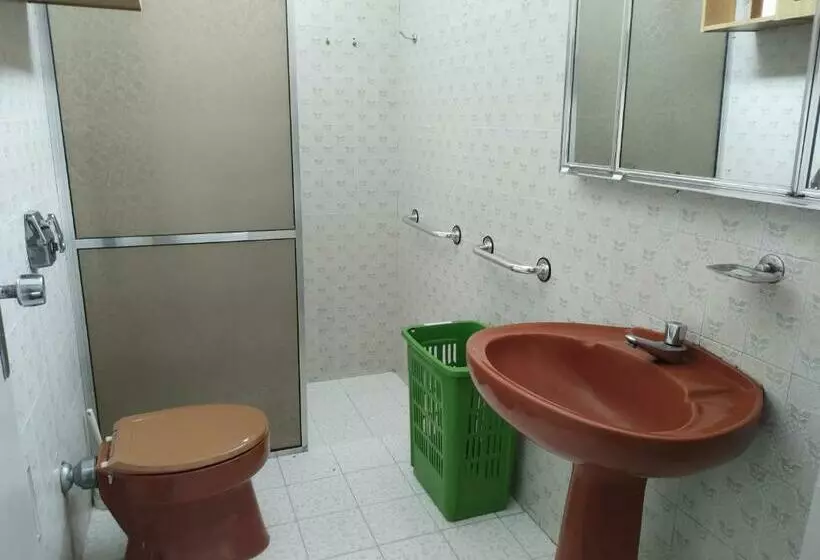 Casa ótima E Localização Excelente Em Aparecida Sp