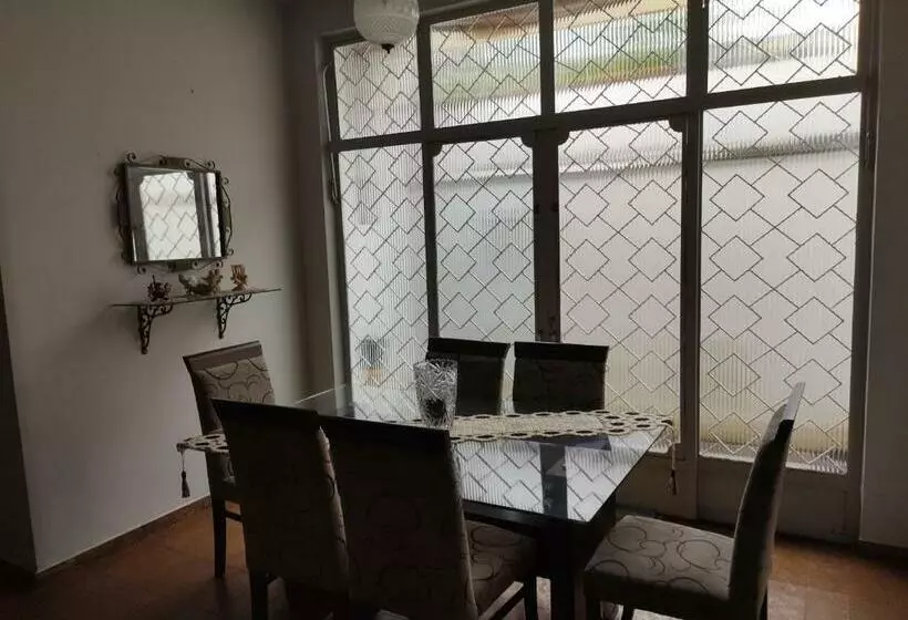Casa ótima E Localização Excelente Em Aparecida Sp