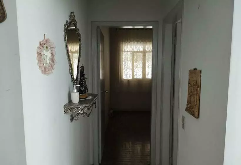 Casa ótima E Localização Excelente Em Aparecida Sp
