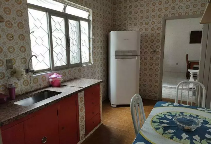 Casa ótima E Localização Excelente Em Aparecida Sp