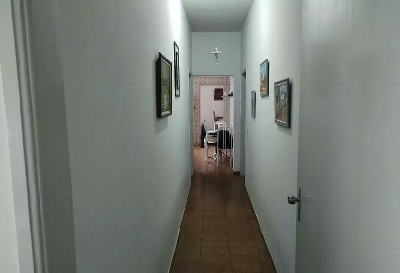 Casa ótima E Localização Excelente Em Aparecida Sp