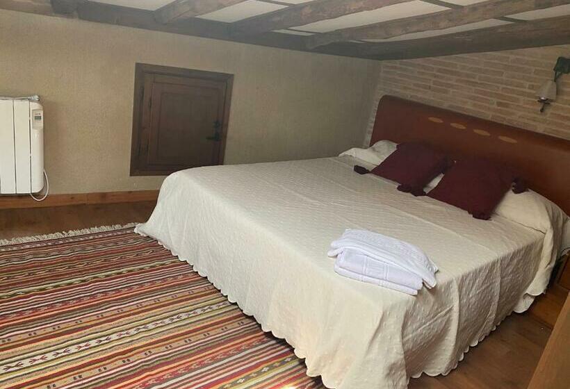 Casa Zapatero En Somontano