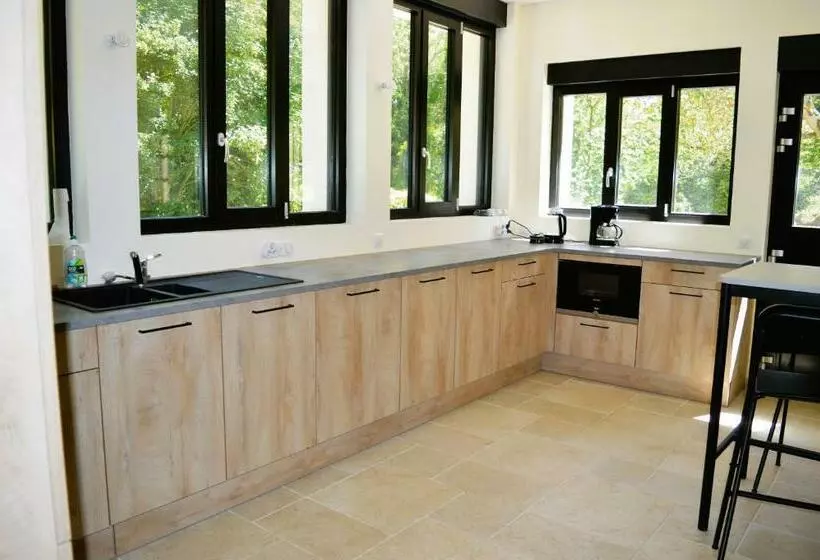 Maison Typique   Très Grand Jardin   7km De La Mer