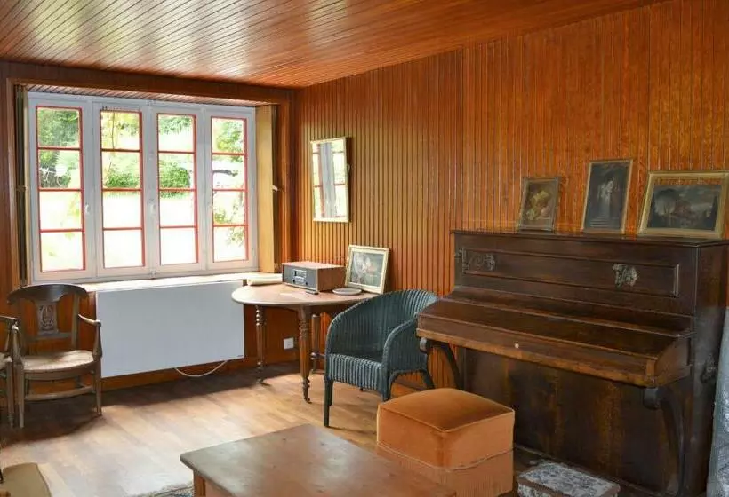 Maison Typique   Très Grand Jardin   7km De La Mer