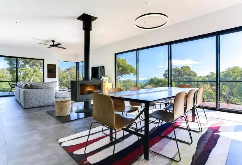Carpe Artes  Architectural Bushland Home, Marg Riv