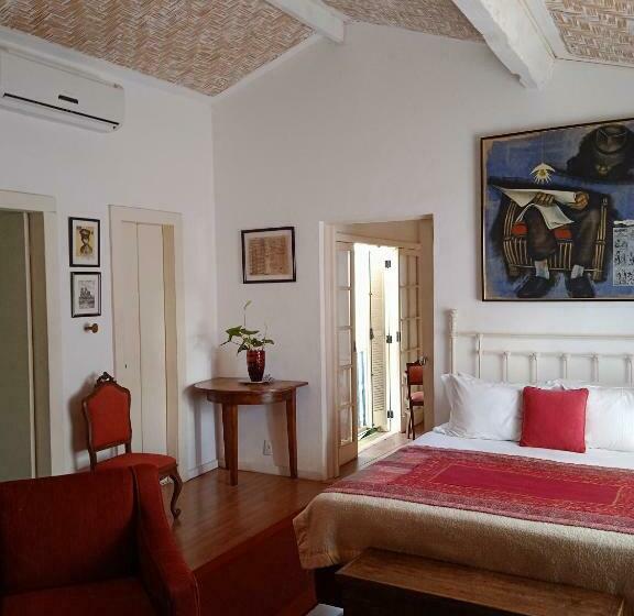 Casa Tiradentes   Apto 2