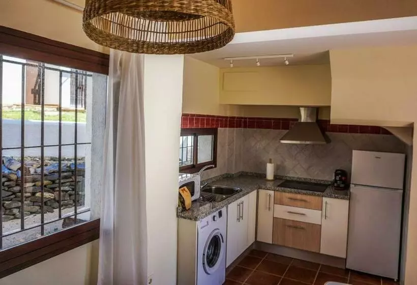 Casas Rurales Pantano De La Minilla