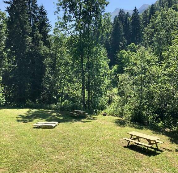 Chalet Rivière Du Bon Nant Location Ski  Rando Montagne En Haute Savoie