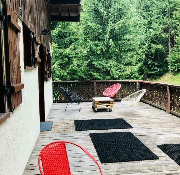 Chalet Rivière Du Bon Nant Location Ski  Rando Montagne En Haute Savoie