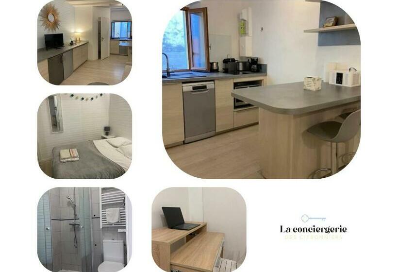 Le Logis Saint Michel Centre Historique, Plage