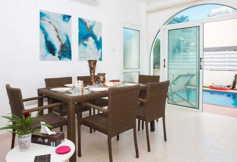 Marilena Gardens Villa