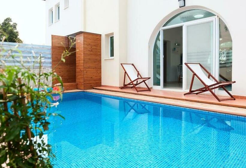 Marilena Gardens Villa