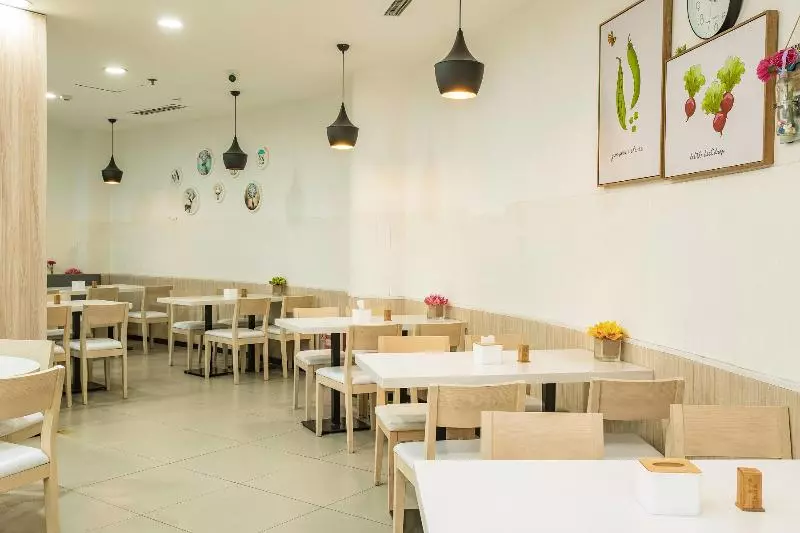 Отель Hanting  Beijing Yansha Xiaoyunqiao