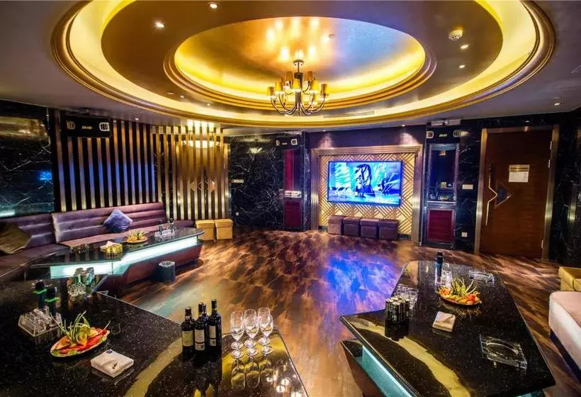 هتل Joya International