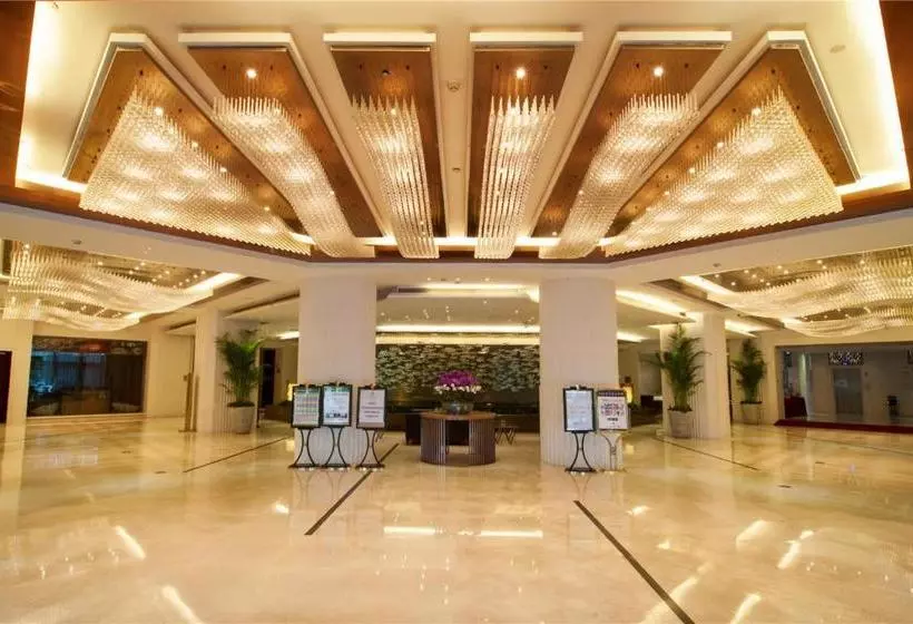 هتل Joya International