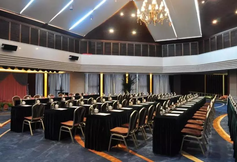 هتل Joya International