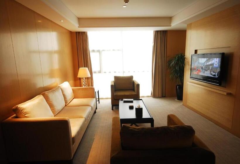 Otel Wudang International