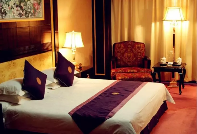 هتل Xian Jinyuan Furun