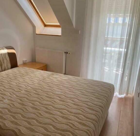 Liviapartman Lelle #2