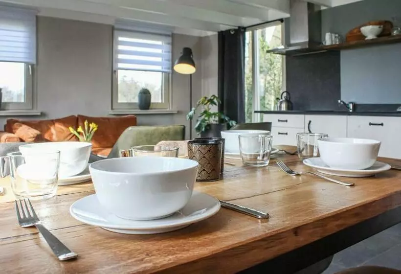 2 Bedroom Nice Home In Bornerbroek