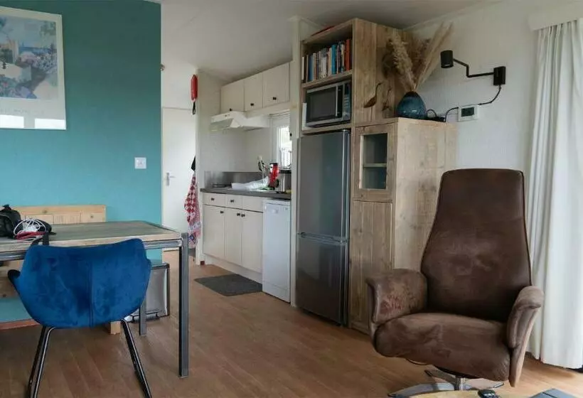 2 Bedroom Gorgeous Home In Lauwersoog