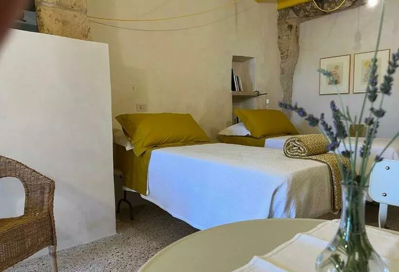 Il Corvo Di Pietra