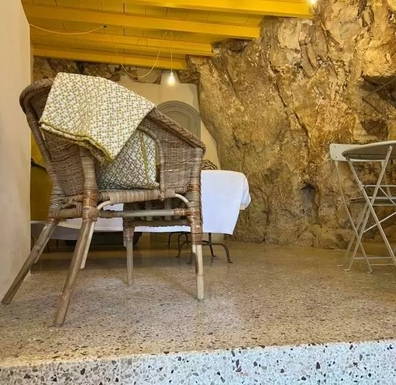 Il Corvo Di Pietra