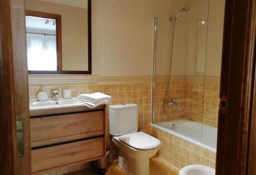 Apartamento Familiar Con Vistas Y Garage La Portiecha